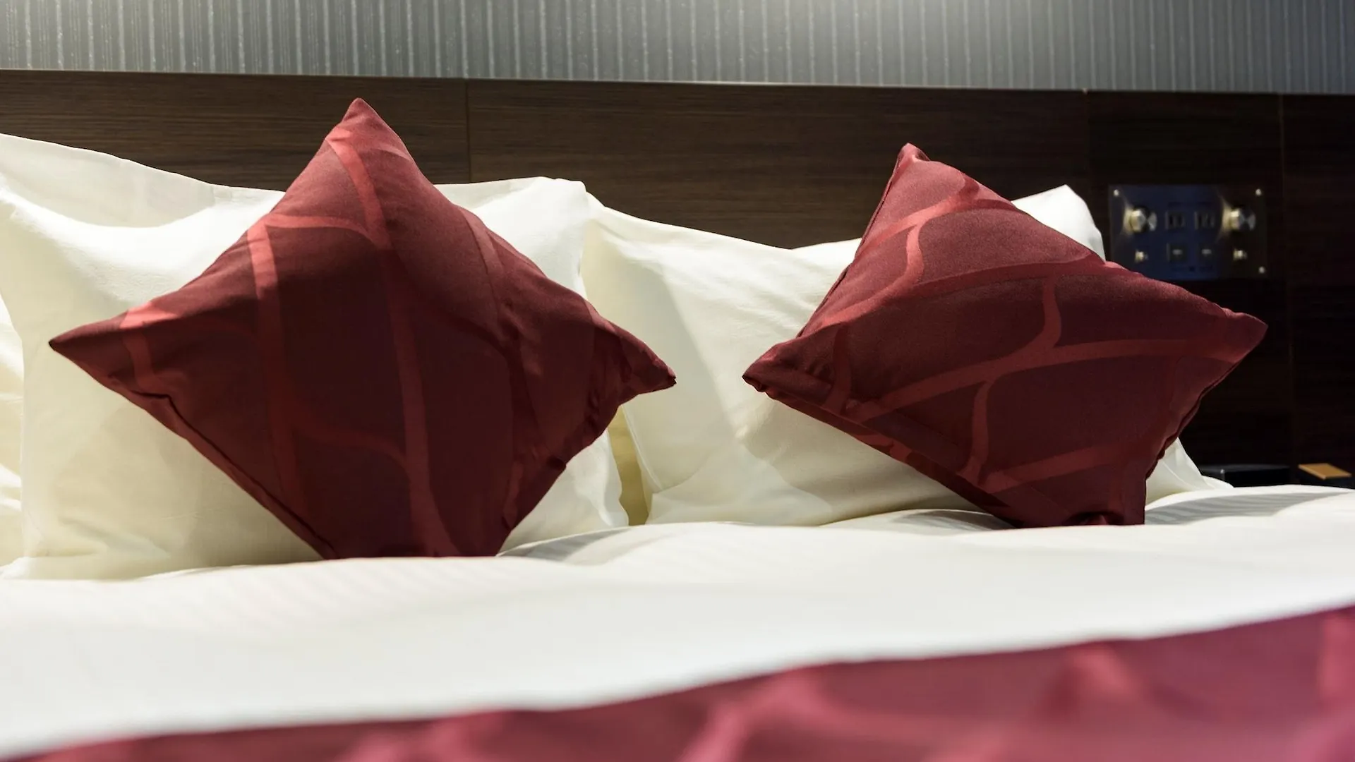 Best Western Plus Hotel Fino Chitose Титосе