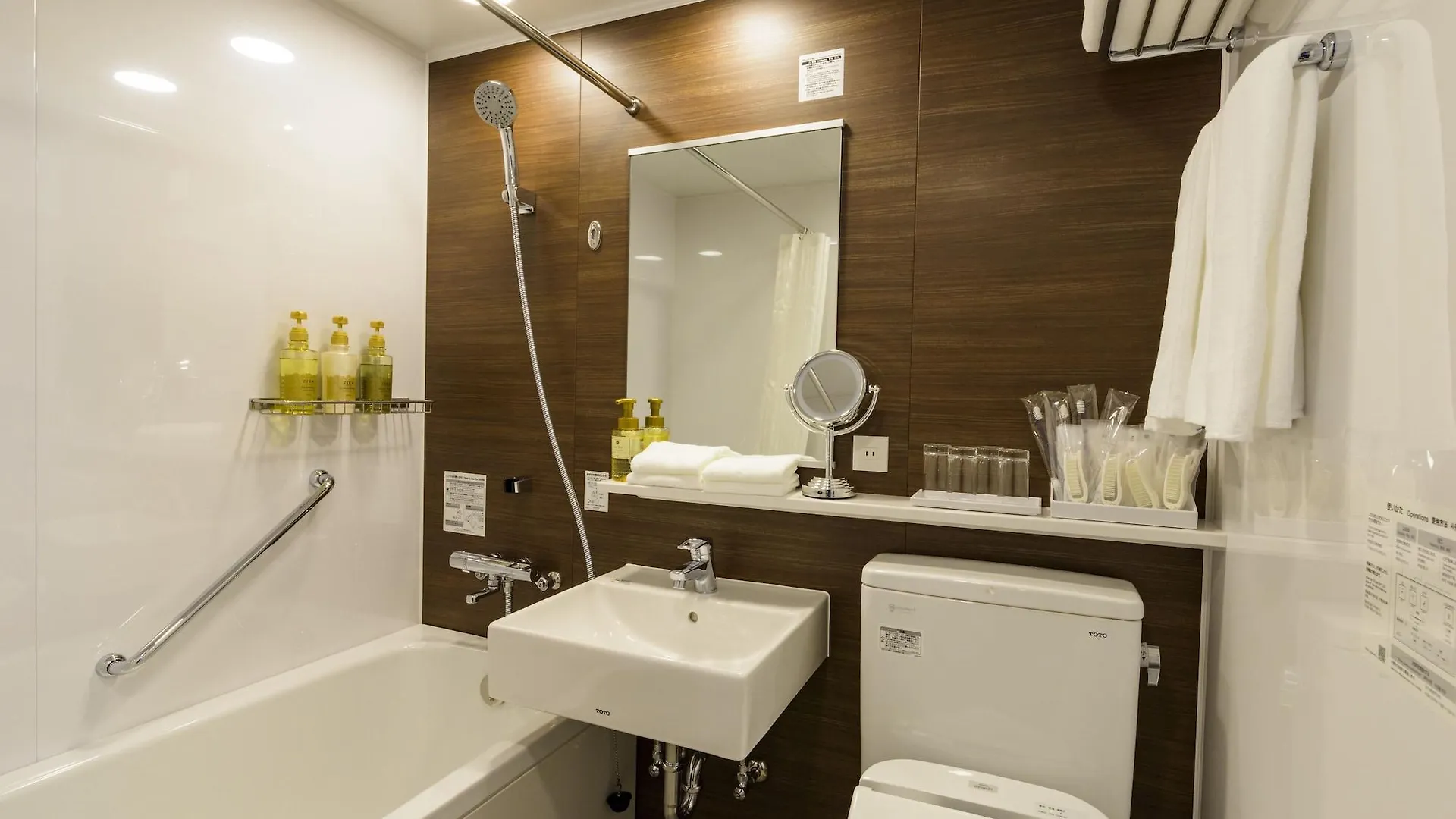 Best Western Plus Hotel Fino Chitose Титосе Япония
