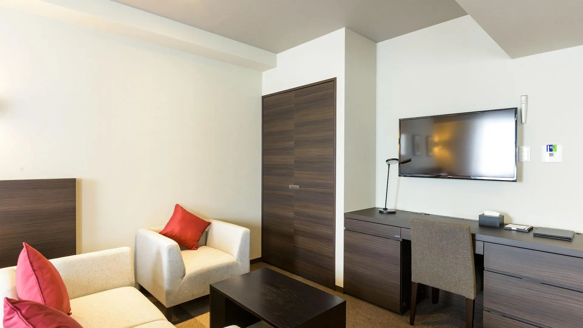 Best Western Plus Hotel Fino Chitose Титосе