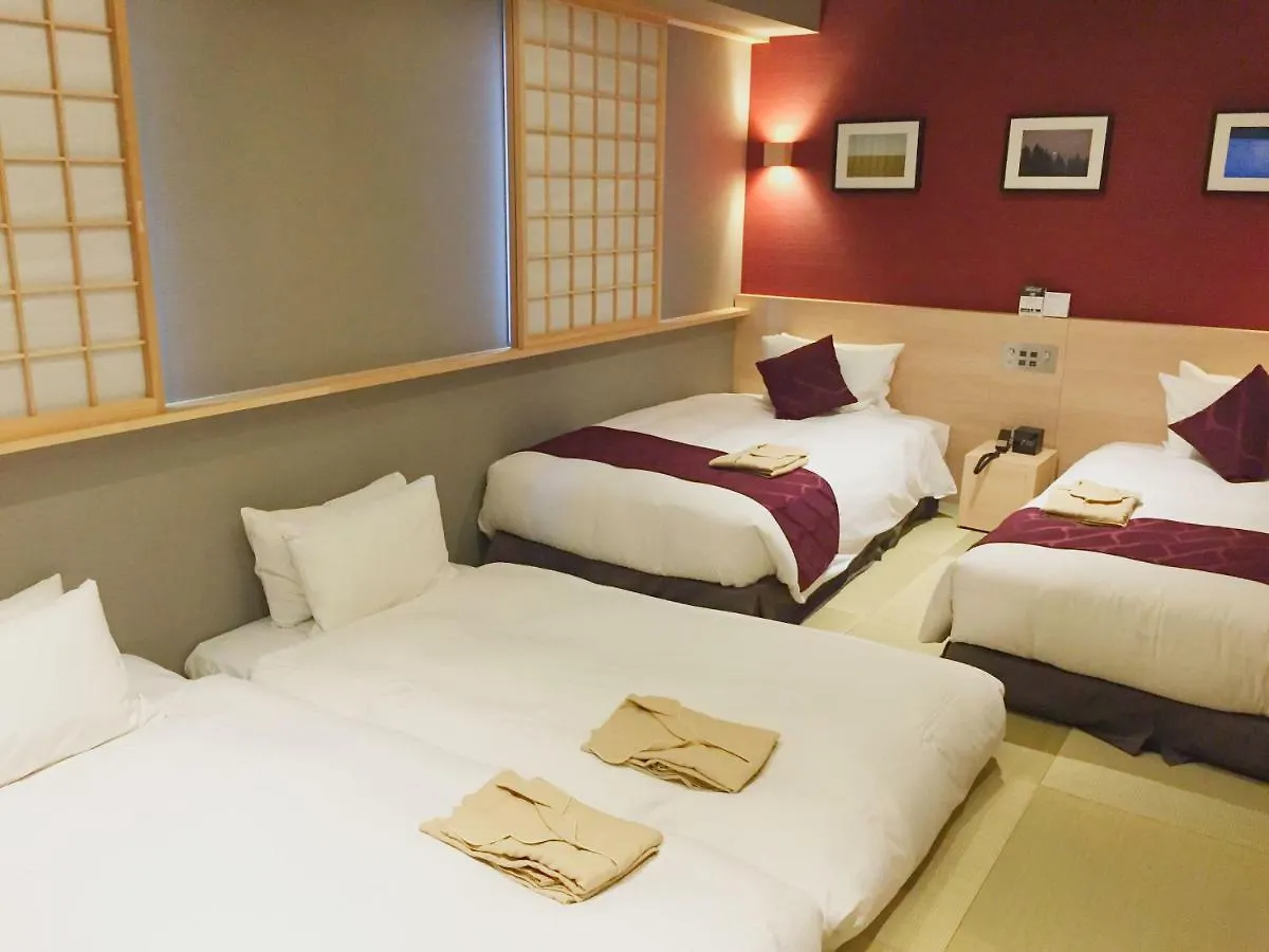 Best Western Plus Hotel Fino Chitose Титосе
